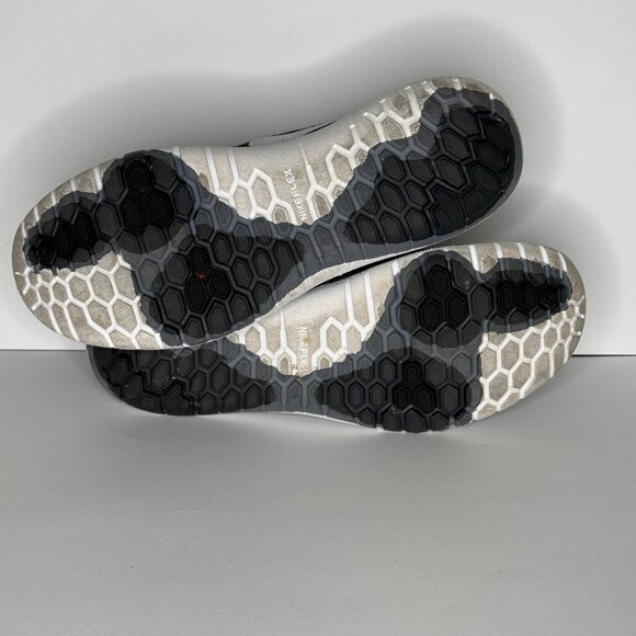 Nike Fury running shoe with Flex soles Women's Size 9.5 - Picture 3 of 6